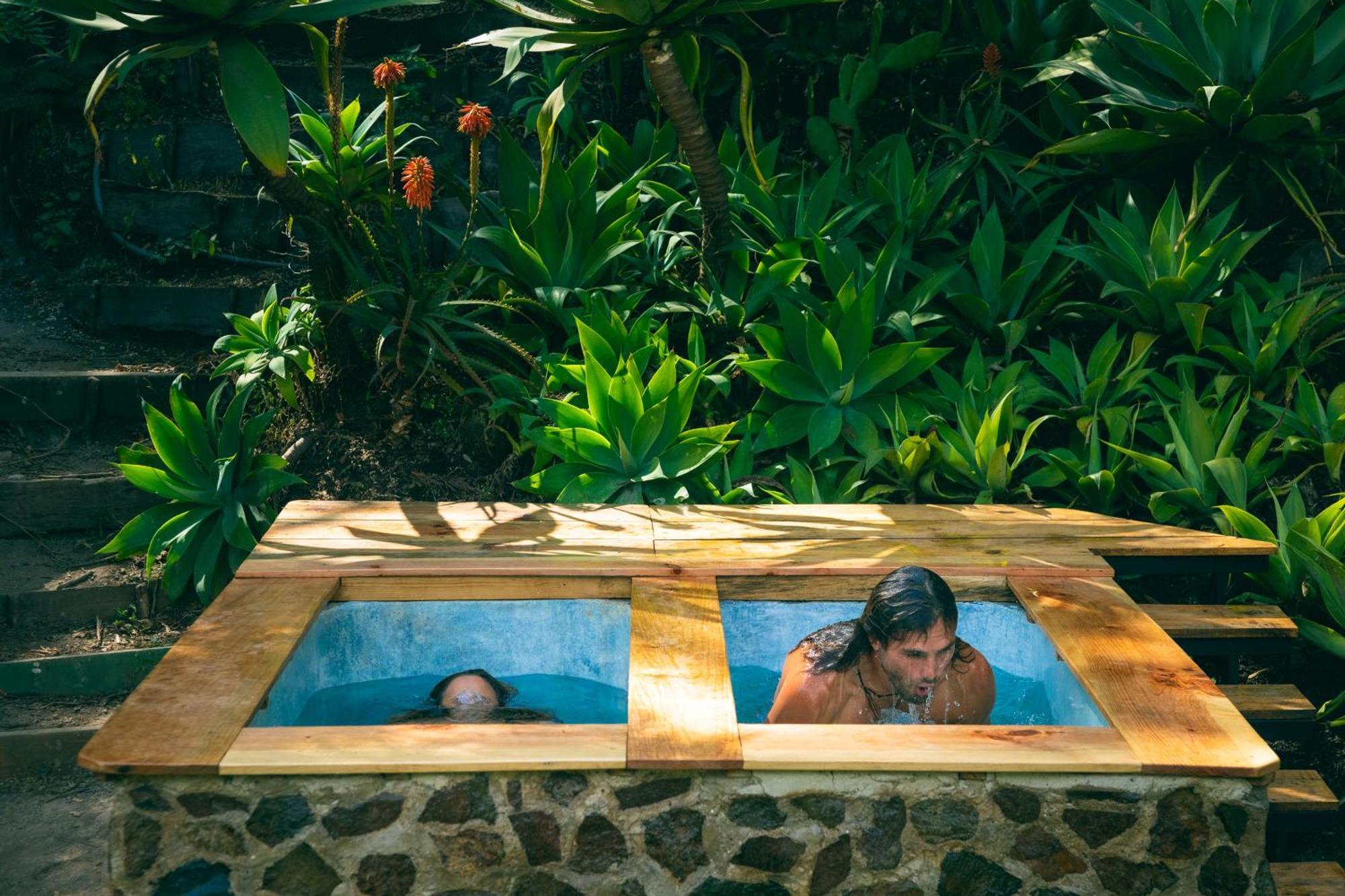 Earth Hotel Antigua